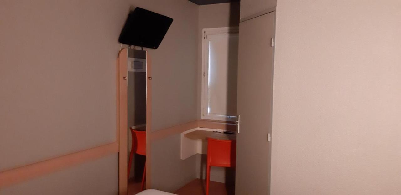 Hotel Ibis Budget Sud Fourchon Arles